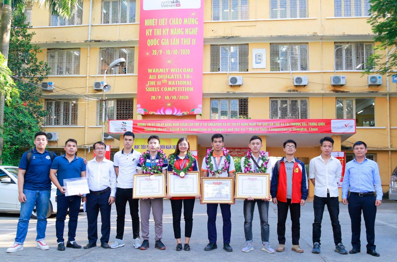 Sinh viên Cao Thị Mến – Nữ sinh vàng trong cuộc thi tay nghề quốc gia 2020