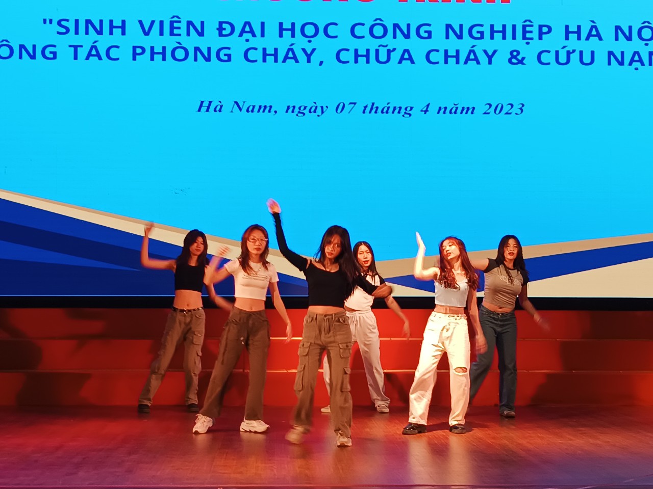 Sinh viên Khoa Công nghệ ô tô đạt giải ba cuộc thi về công tác phòng cháy chữa cháy và cứu hộ cứu nạn năm 2023