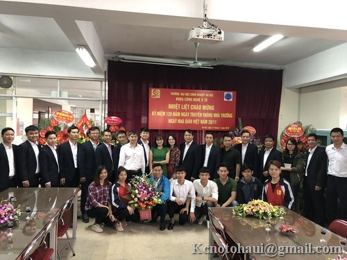 Khoa Công nghệ Ôtô tổ chức buổi gặp mặt chúc mừng ngày Nhà giáo Việt Nam 20-11